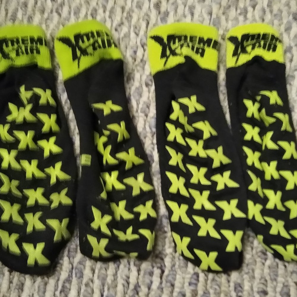 Extreme Aire Trampoline Socks - 2 Pair